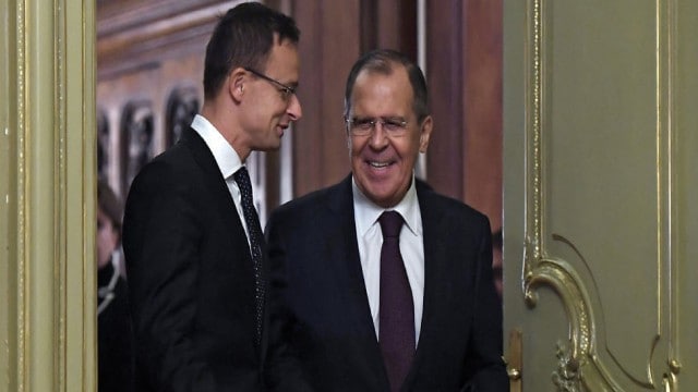 Lavrov avropalı nazirlə MƏXFİ DANIŞIQLAR APARDI