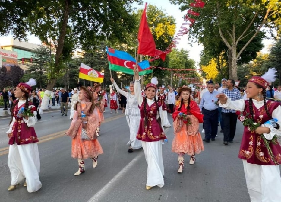 Azərbaycan Türkiyədə keçirilən beynəlxalq festivalda təmsil olundu - FOTO