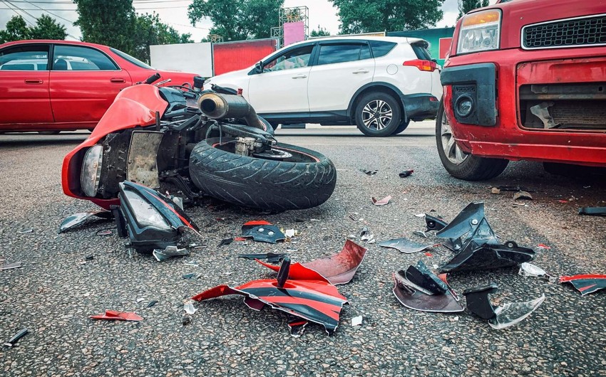 Ələtdə qəza: Moped sürücüsü öldü