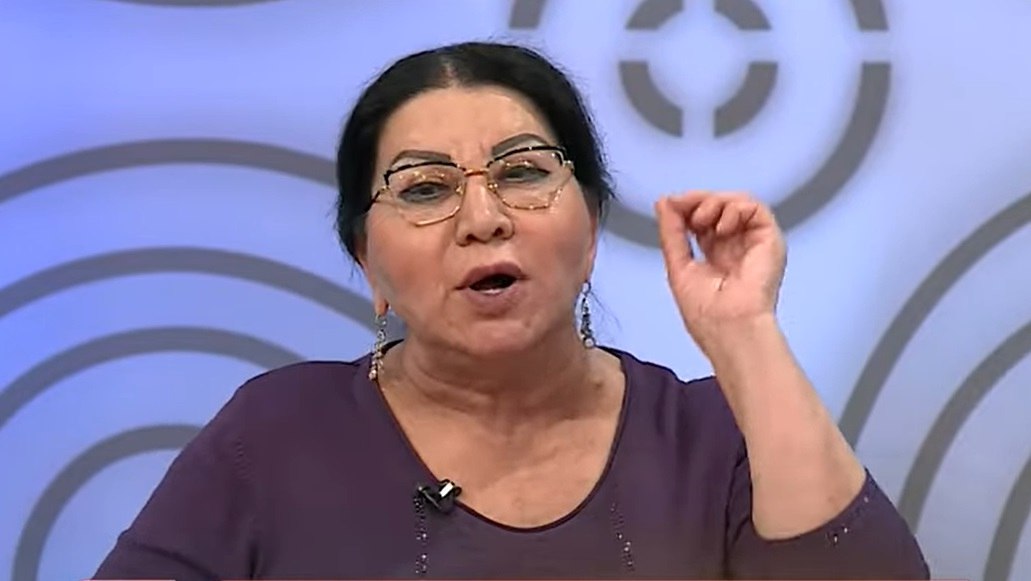 Şəfiqə Nağıyeva: “Qızlarınızı kimə gəldi ərə verməyin” - VİDEO