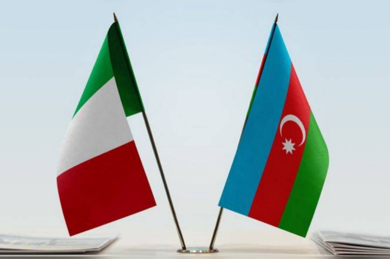 Azərbaycan-İtaliya Hökumətlərarası Komissiyasının tərkibi dəyişdirildi