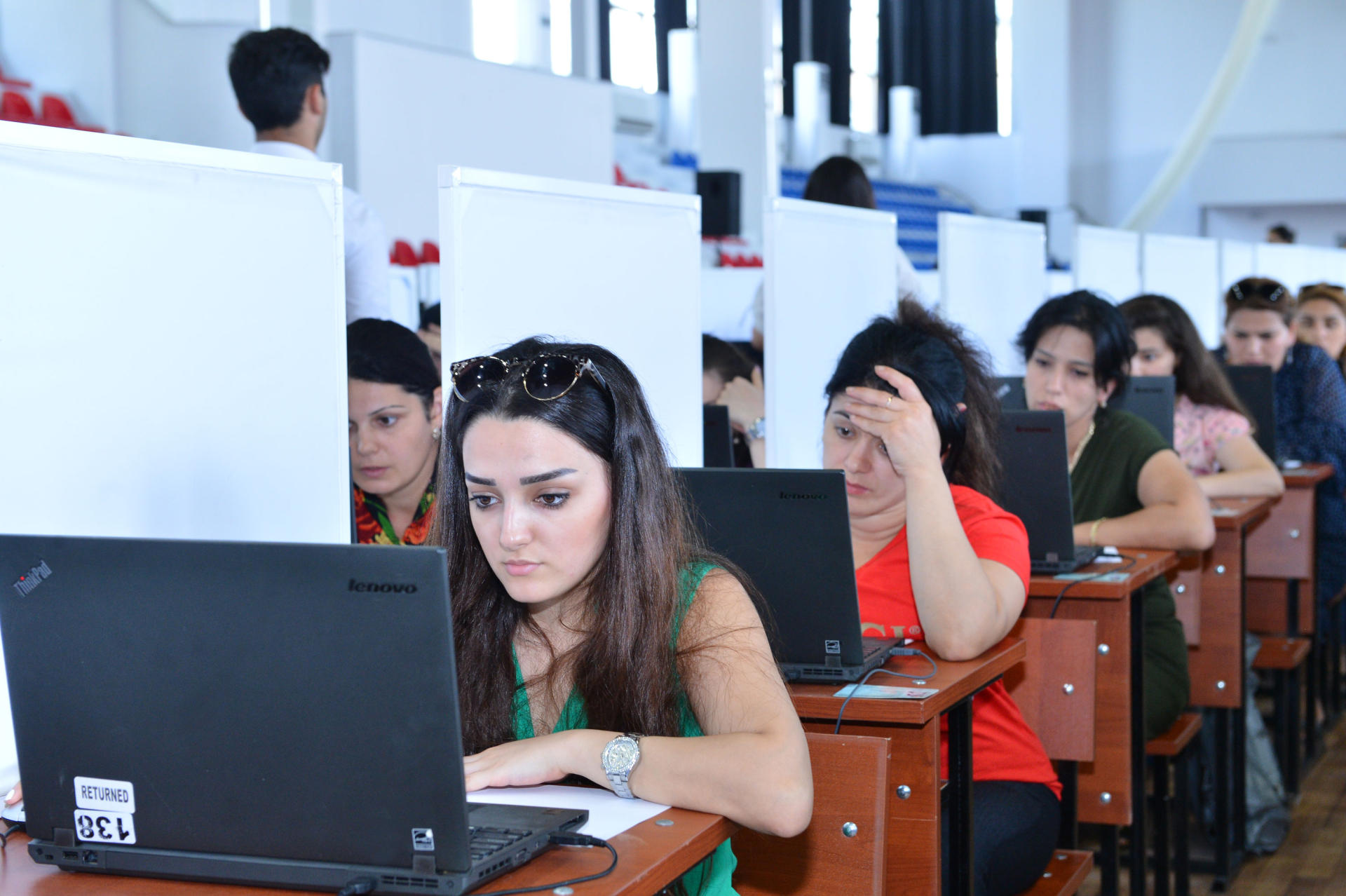 On bir minə yaxın müəllim sertifikatlaşdırmada iştirak etdi - RƏSMİ On bir minə yaxın müəllim sertifikatlaşdırmada iştirak etdi - RƏSMİ