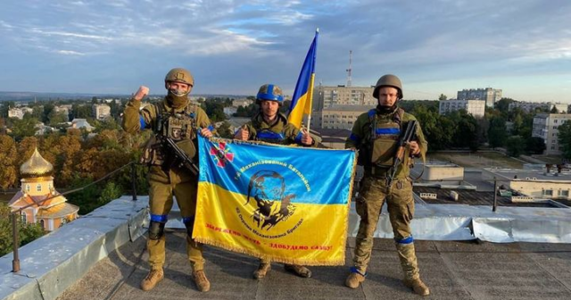 Ukrayna ordusu İzyum şəhərini azad etdi - Rusiya qoşunları GERİ ÇƏKİLİR