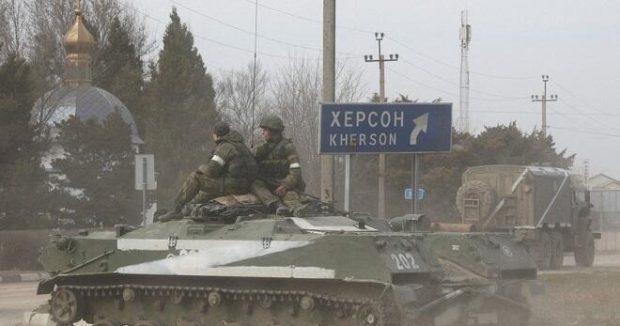 Ukrayna ordusu Xersona yaxınlaşır