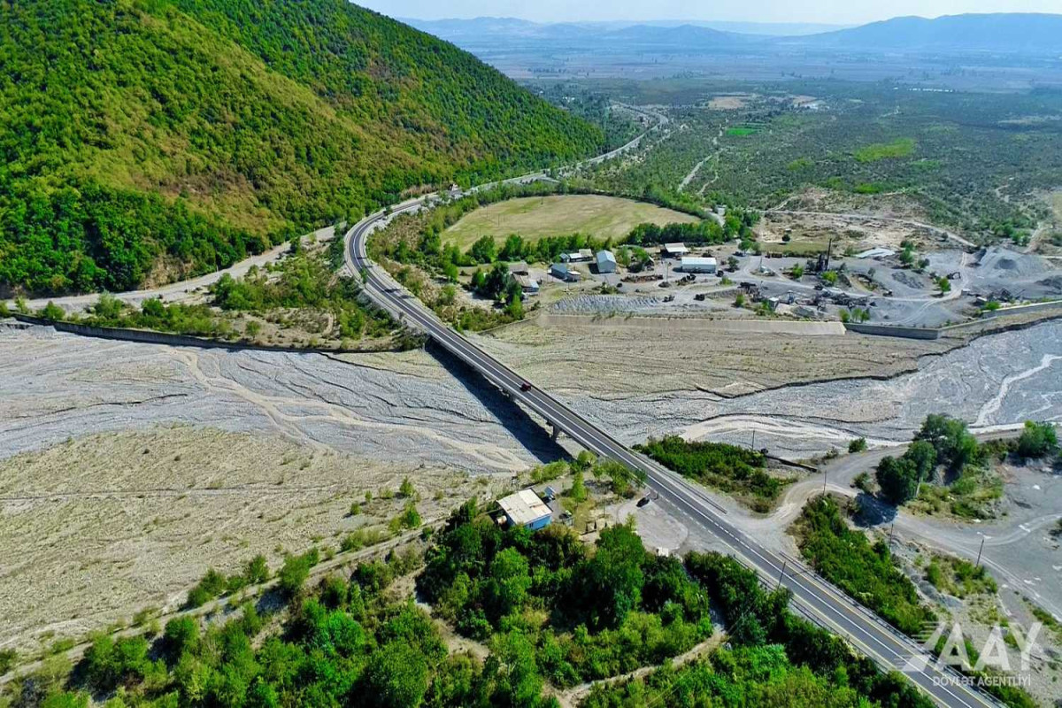 ​​​​​​​Oğuz-Şəki yolunun əsas hissəsinin yenidən qurulması yekunlaşdı - FOTO