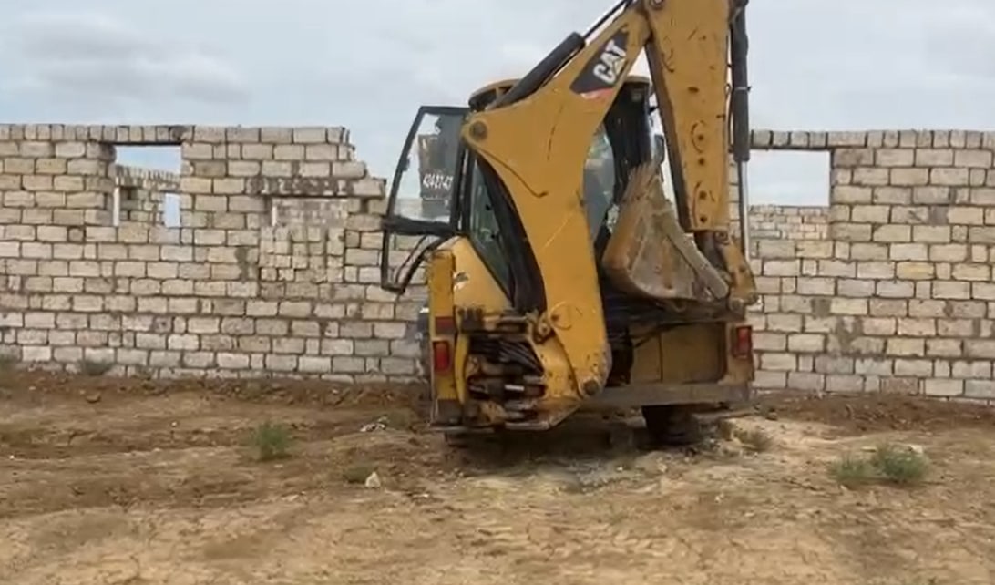 Bakıda qanunsuz tikintinin qarşısı alındı – FOTO/VİDEO