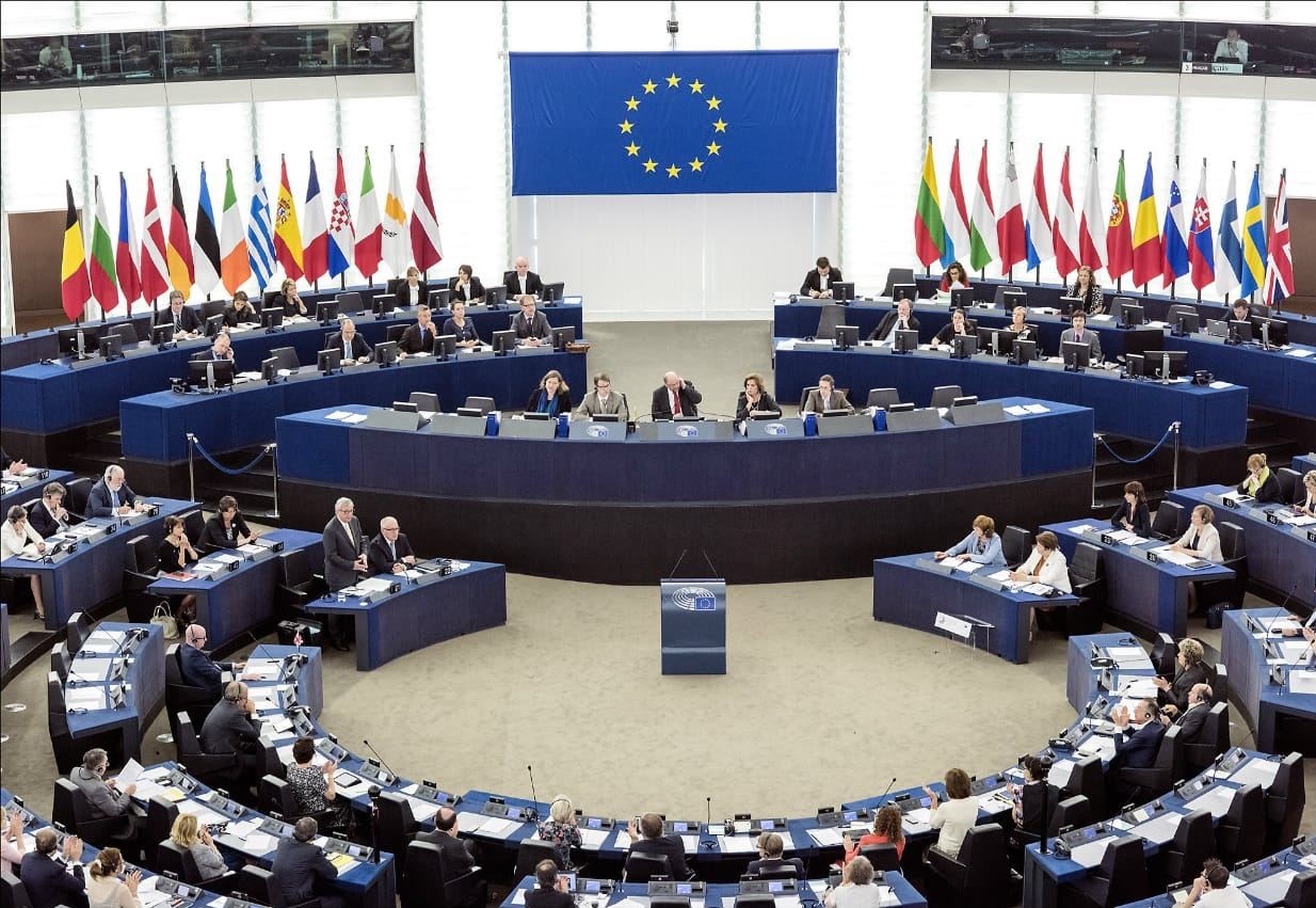 “Heç bir referendum Ukraynaya mövqeyimizi dəyişməyəcək” – Avropa Parlamenti  