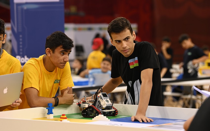 Bakıda V Robot Olimpiadası keçirilir - FOTO