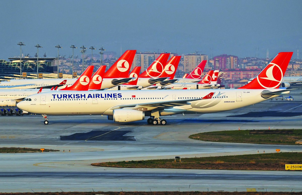 Türk Hava Yolları Rusiya və Belarusa uçuşları ləğv etdi