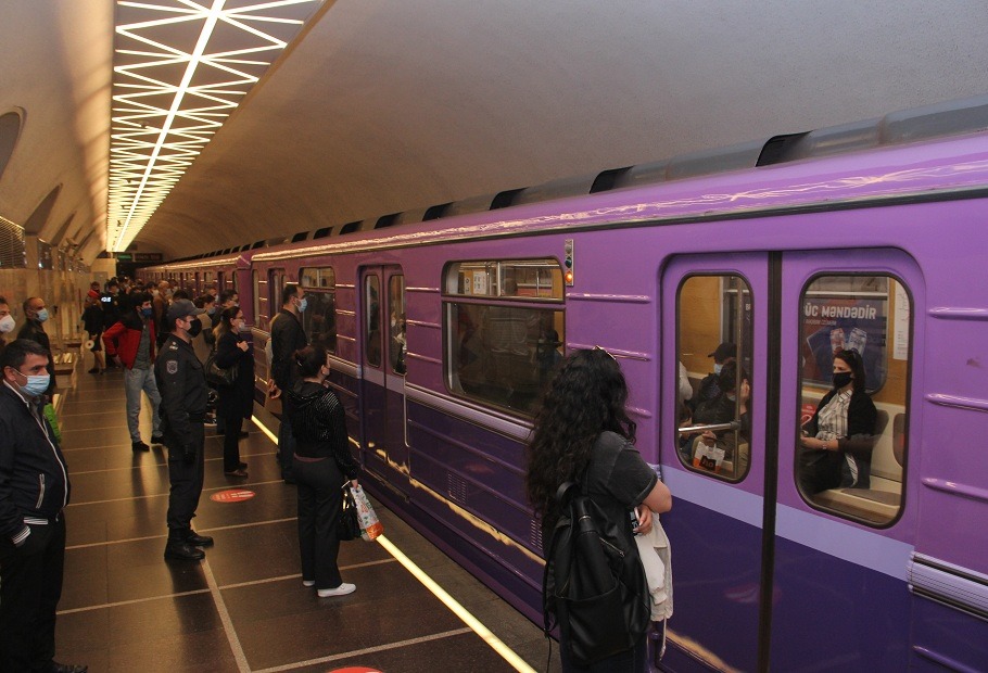 Bakı metrosunda cibgir tutulub