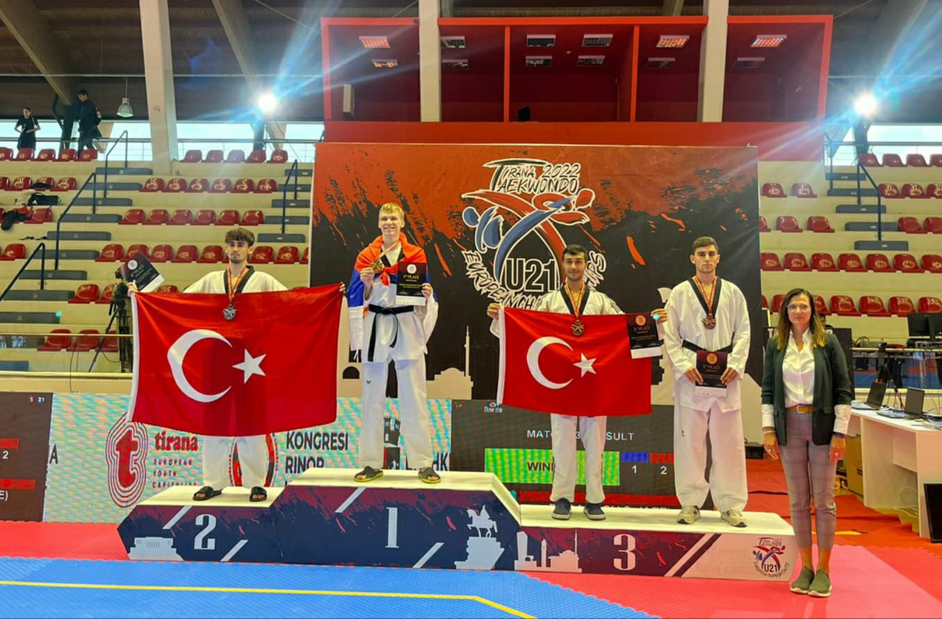 Azərbaycan taekvondoçusu Avropa çempionu olub - FOTO