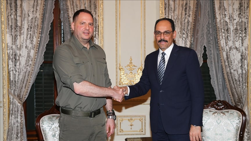 İbrahim Kalın Ukrayna Prezident Administrasiyasının rəhbəri ilə görüşdü