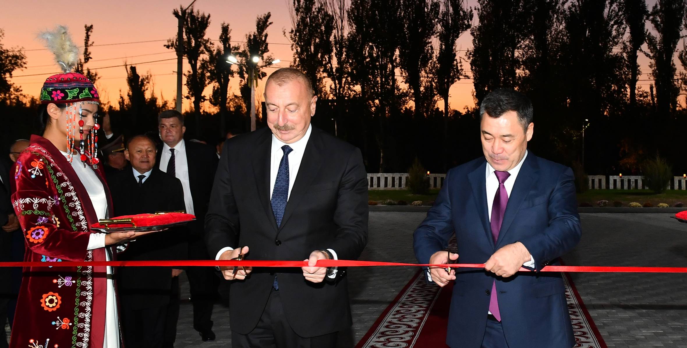 Qırğızıstan-Azərbaycan Dostluq Parkı açılıb - FOTO