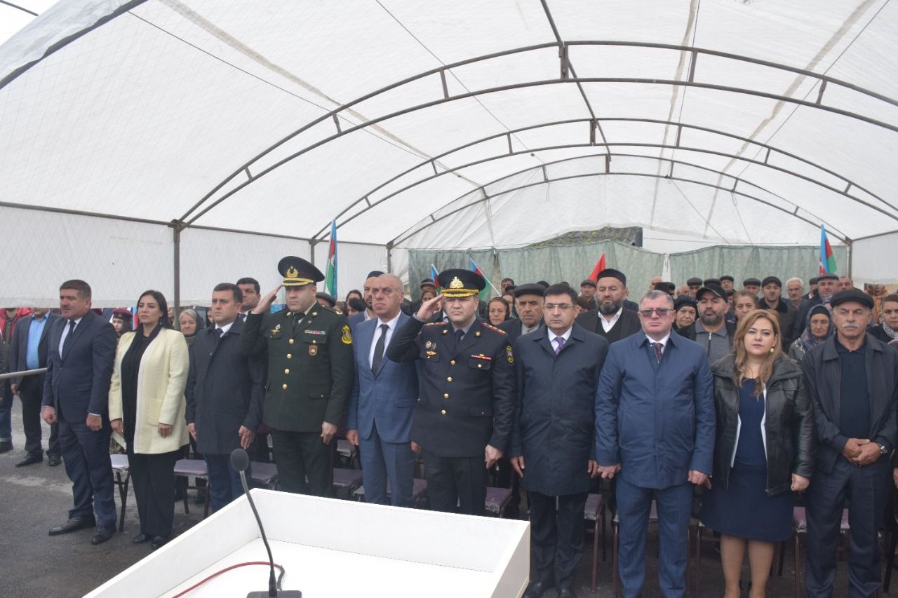 Qubada şəhidin xatirə lövhəsi açıldı - FOTO 