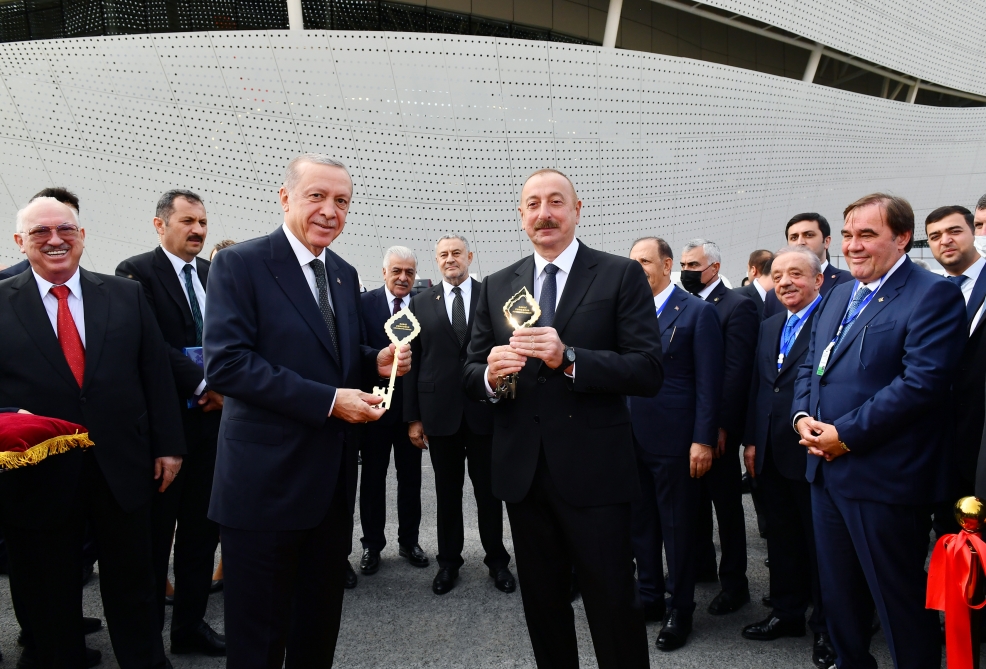 Zəngilan aeroportunun açarları Prezidentlərə təqdim edildi - FOTO/VİDEO