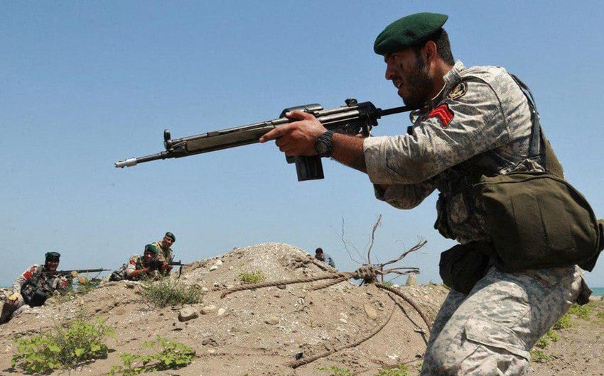 İran ordusu Türkiyə ilə sərhəddə hərbi təlimlərə başladı