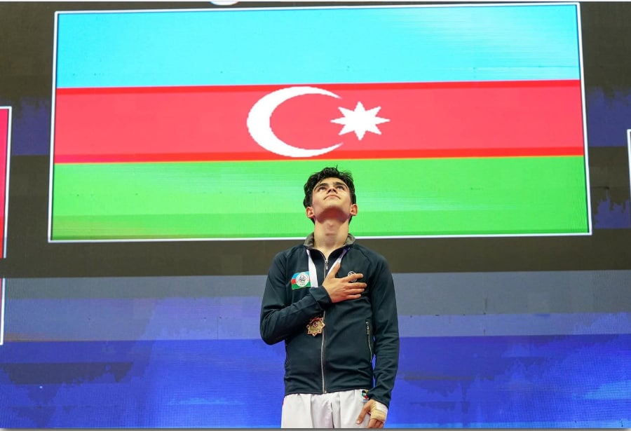 Azərbaycan karateçisi gənclər arasında dünya çempionu oldu - FOTO