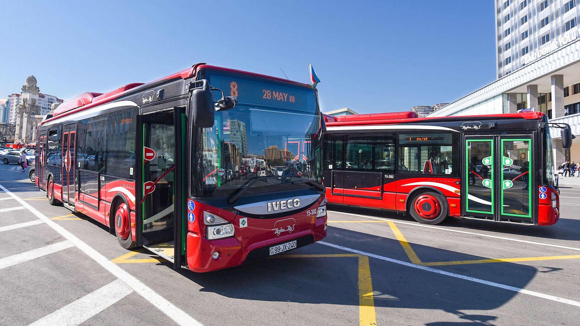 Bakıda 152 marşrut avtobusu GECİKİR