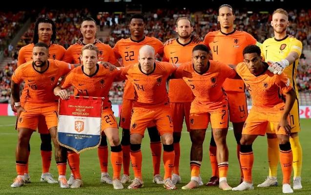 Niderland millisi DÇ-2022-yə bu heyətlə ÇIXACAQ Niderland millisi DÇ-2022-yə bu heyətlə ÇIXACAQ
