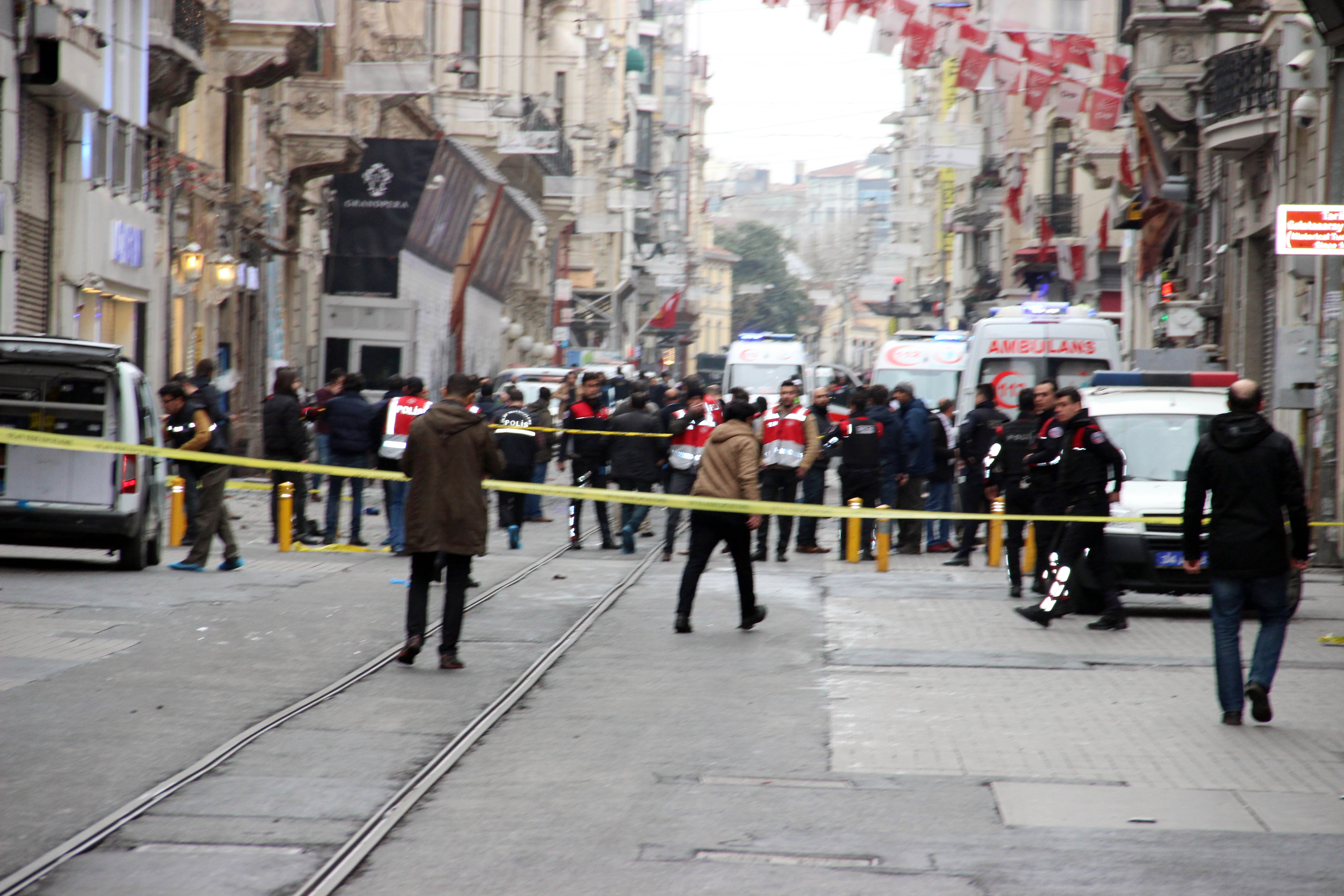 İstanbul partlayışında ölənlərin sayı 5-ə çatdı - 36 yaralı var - YENİLƏNİB - VİDEO