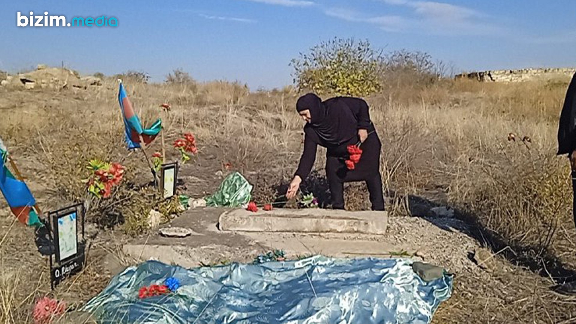 Dəmir atın çaparı şəhid SƏXAVƏTİN ANASI: “Yurduna sağ qayıda bilmədi, heç olmasa...”