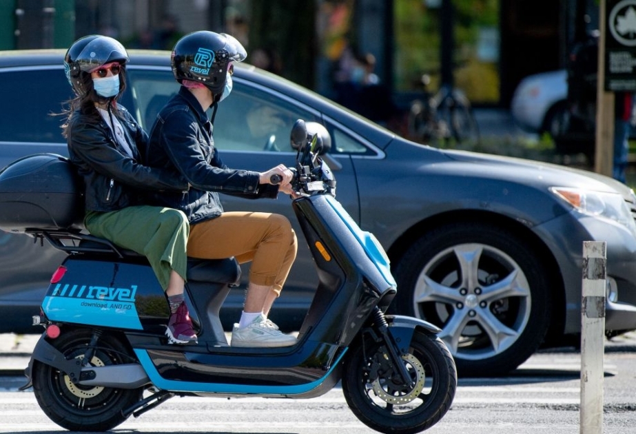 Azərbaycanda moped idarə etmək üçün sürücülük vəsiqəsi tələb olunacaq