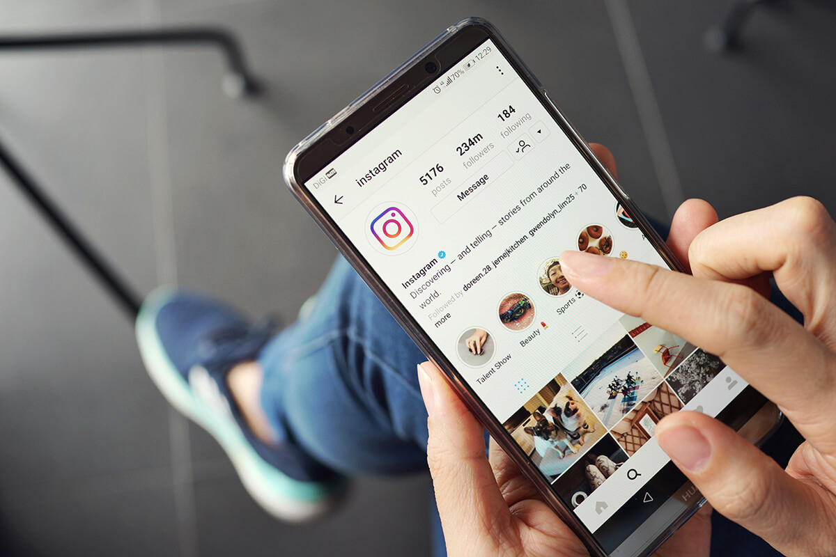 “Instagram”da YENİLİK: Hesabı risk altında olanlara XƏBƏRDARLIQ