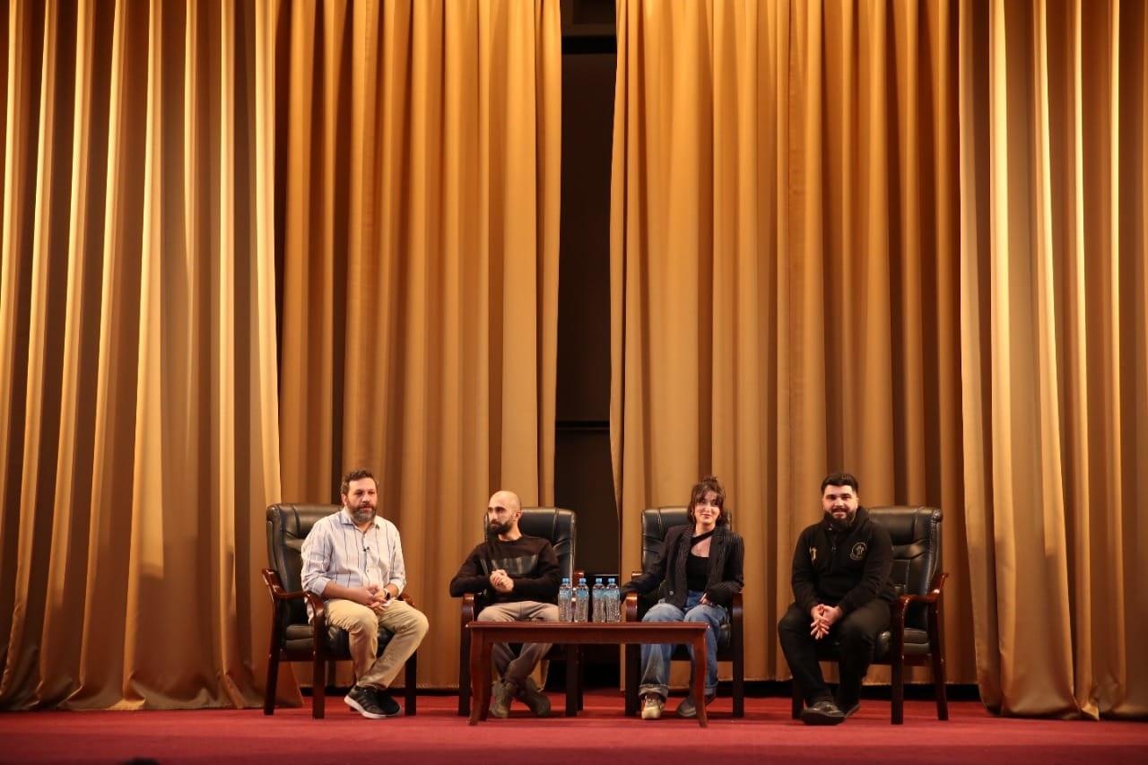 Daha bir universitetdə tələbələrlə bloqerlərin görüşü KEÇİRİLDİ - FOTO 