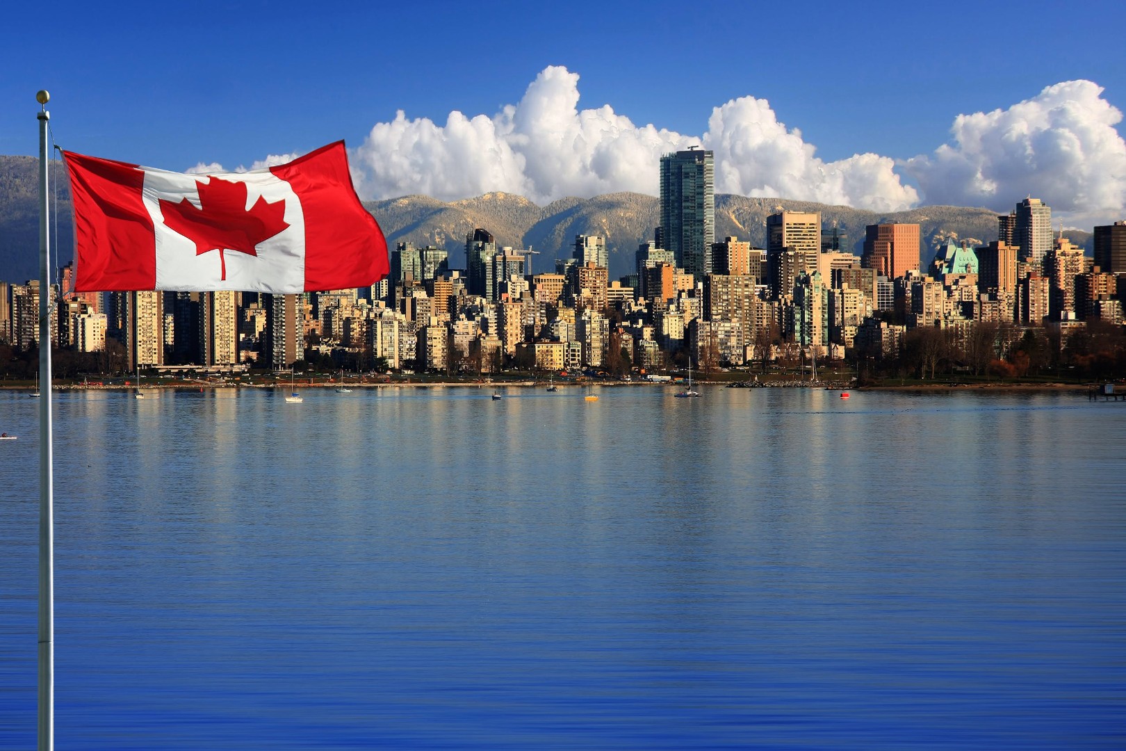 Kanadada yaşayan iranlılar aksiya keçirdilər - VİDEO