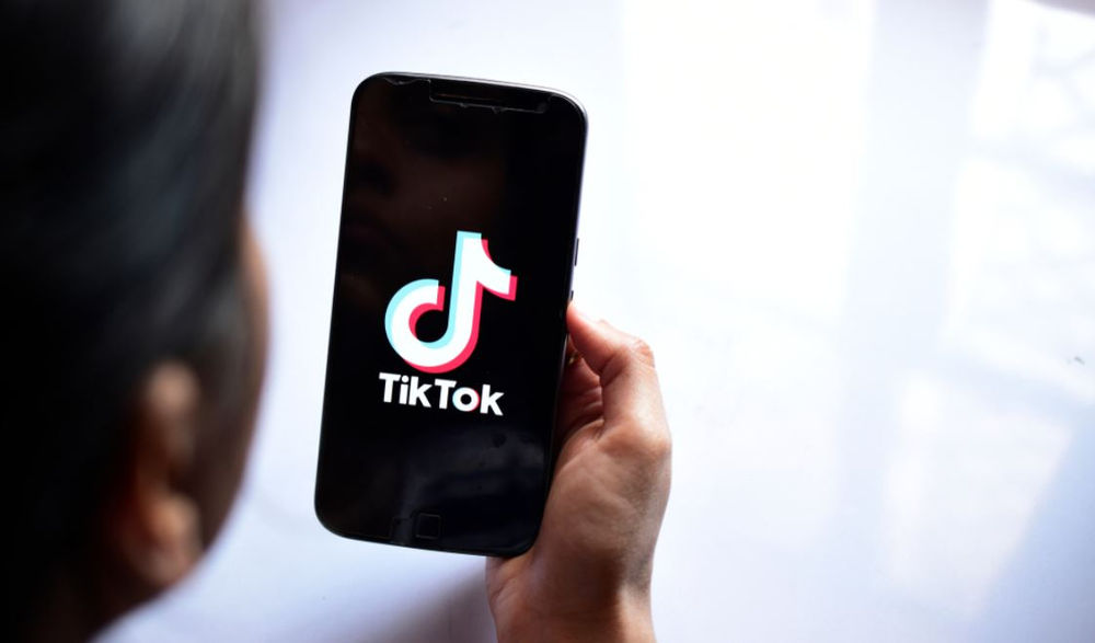 TikTok rəsmilərinin Azərbaycana səfəri niyə gizli saxlanılır? - AÇIQLAMA