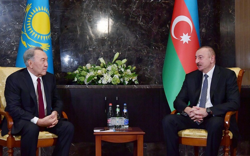 Nursultan Nazarbayev İlham Əliyevi TƏBRİK ETDİ 