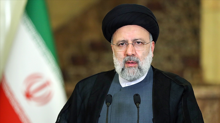 İran prezidenti etirazçıları “düşmən” adlandırdı