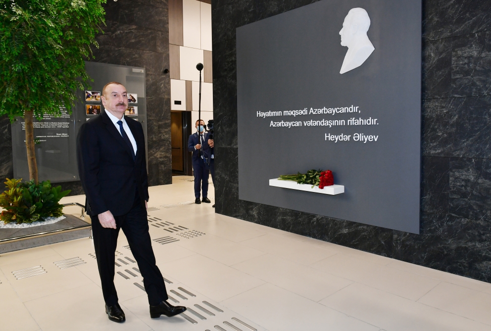 İlham Əliyev Bakıda yeni DOST Mərkəzinin açılışında iştirak edib - YENİLƏNİB - FOTO