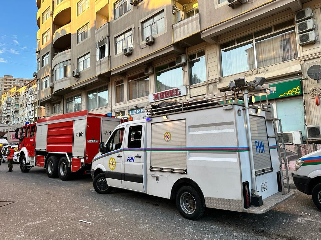 FHN-dən binada baş verən partlayışla bağlı AÇIQLAMA - FOTO/VİDEO