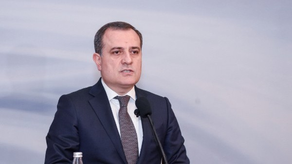 Ceyhun Bayramov İsrailin yeni XİN başçısını bölgədəki vəziyyətlə bağlı MƏLUMATLANDIRDI 