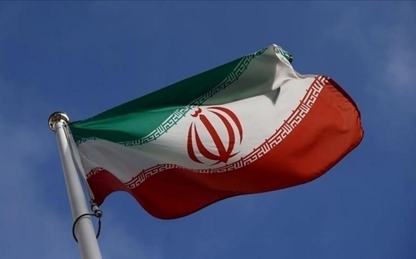 İranda 8 məhbus edam edildi
