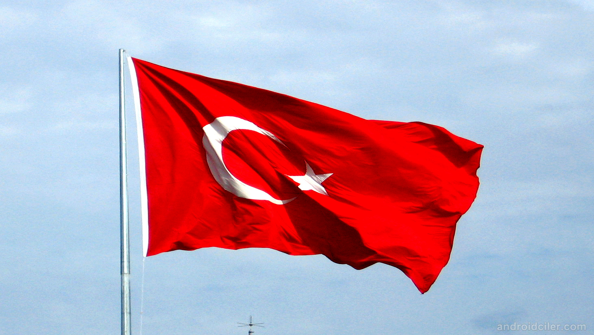 Türkiyə Mərkəzi Seçki Komissiyasına SƏDR seçildi