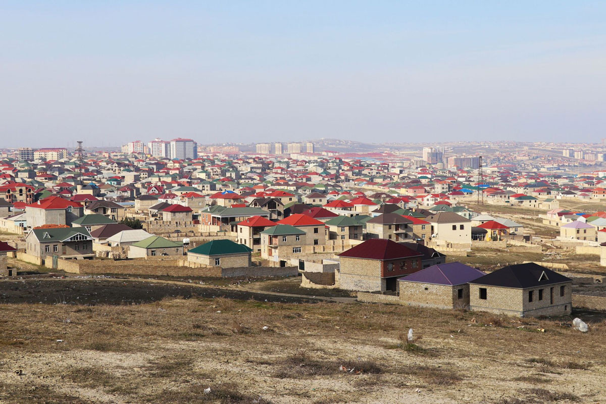 Kənd təsərrüfatı torpaqlarında aşkarlanan evlərin sayı açıqlandı