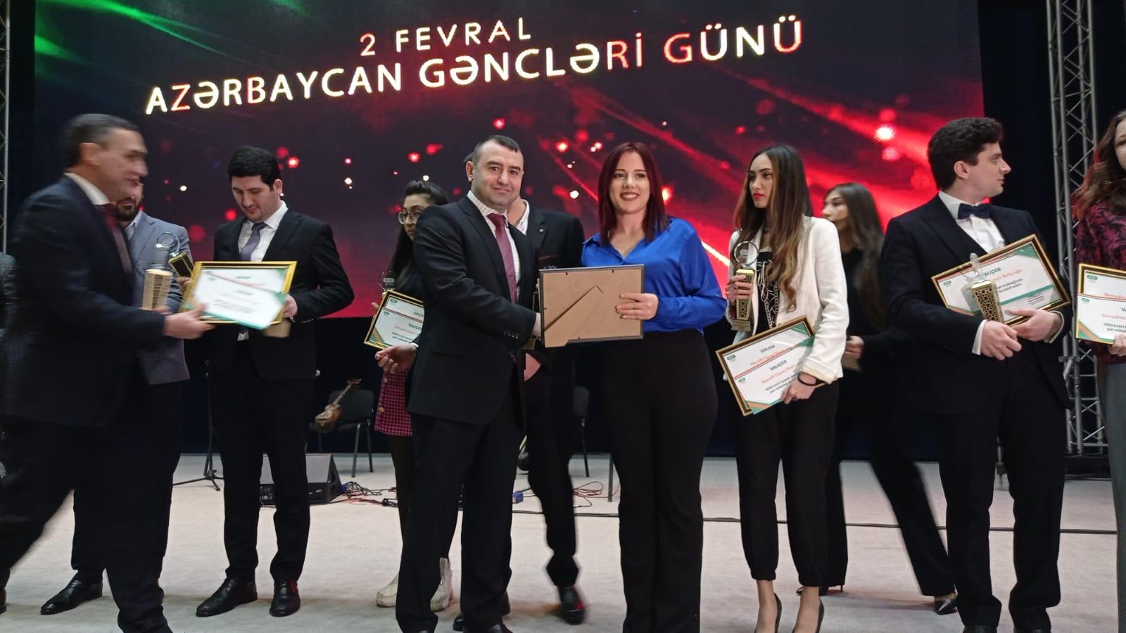 Gənclər paytaxtının simvolik açarı Mingəçevir şəhərinə təqdim edilib – FOTO Gənclər paytaxtının simvolik açarı Mingəçevir şəhərinə təqdim edilib – FOTO