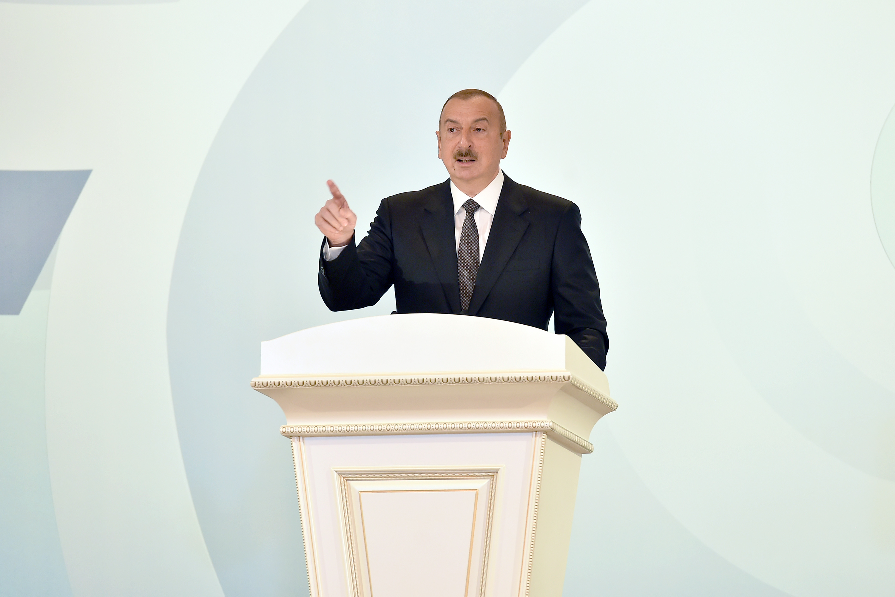“Azərbaycan gənci 44 günlük Vətən müharibəsində Zəfər salnaməsi yazıb” – Prezident “Azərbaycan gənci 44 günlük Vətən müharibəsində Zəfər salnaməsi yazıb” – Prezident