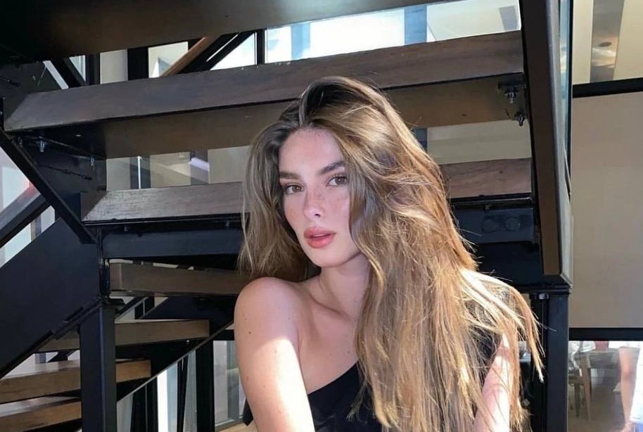 48 yaşlı Hollivud ulduzu 19 yaşlı israilli model ilə görüşür - FOTO