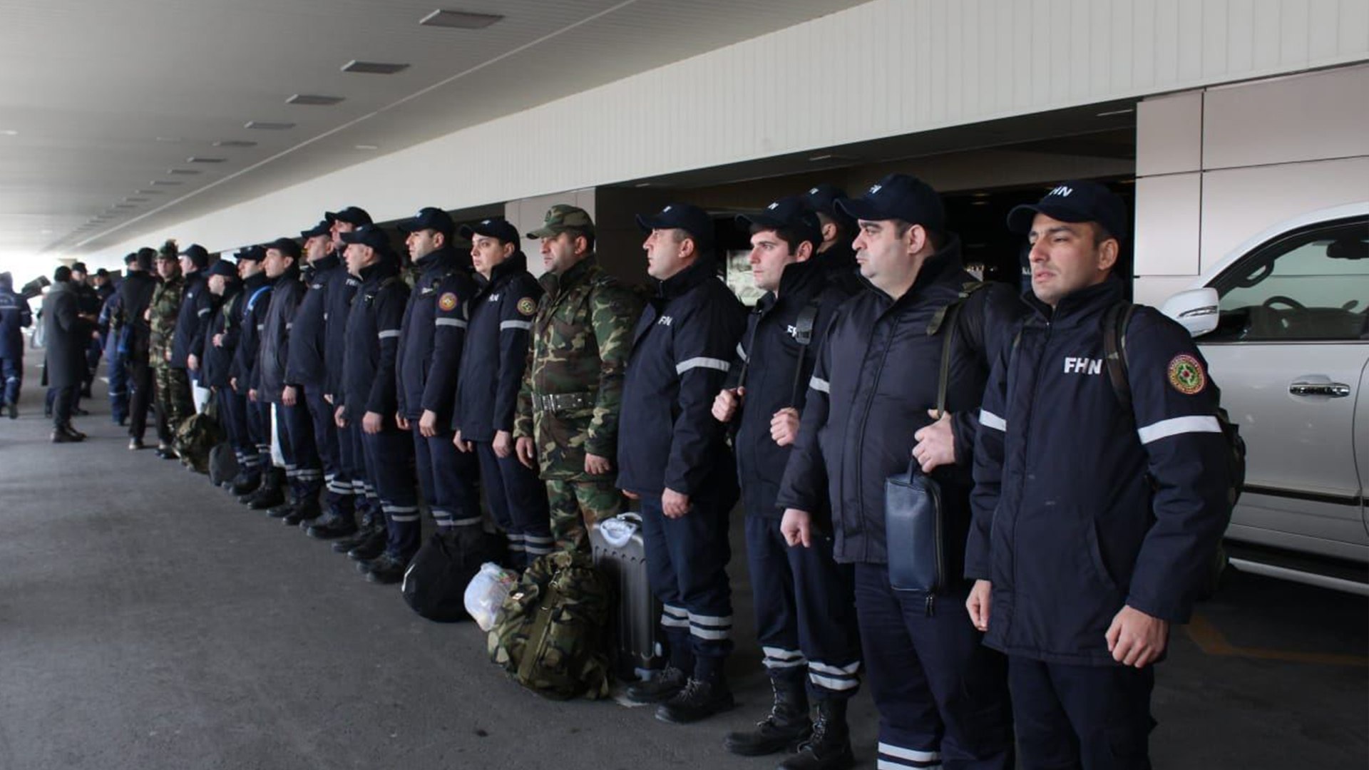 FHN əməkdaşları Türkiyəyə yola düşür – FOTO 