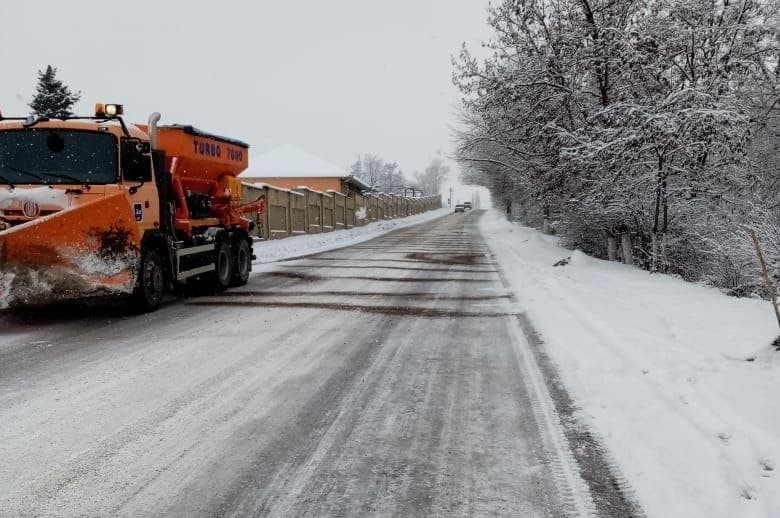 Şimal-Qərb bölgəsində yollar buz BAĞLADI 