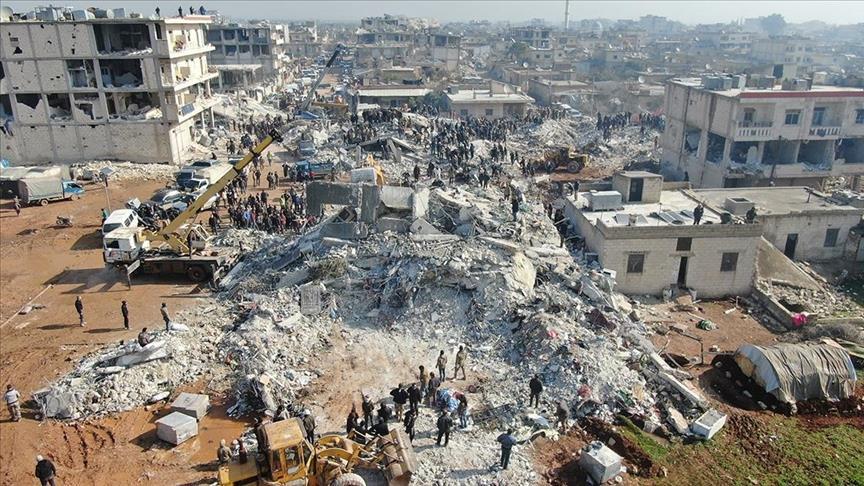 Yardıma gedən azərbaycanlı könüllülər Türkiyə mediasında - FOTO