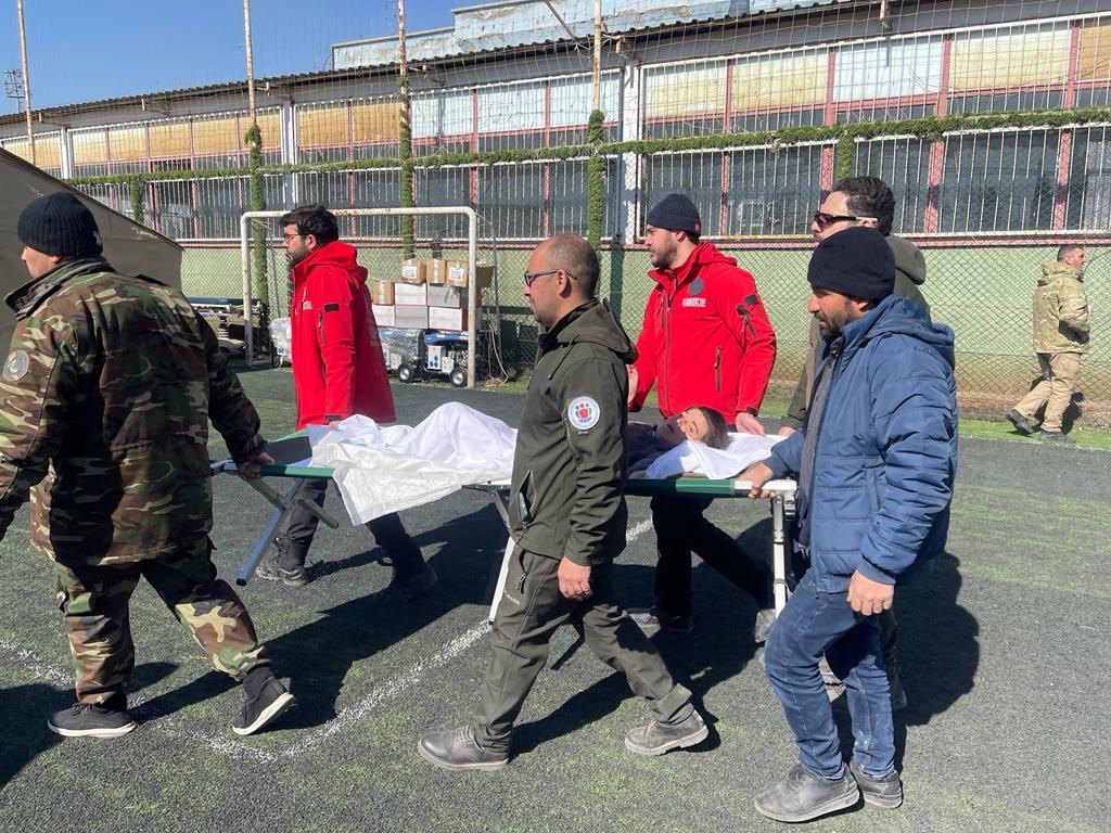 Könüllü həkimlərimiz səhra hospitalına ilk xəstəni qəbul edib – FOTO/VİDEO 