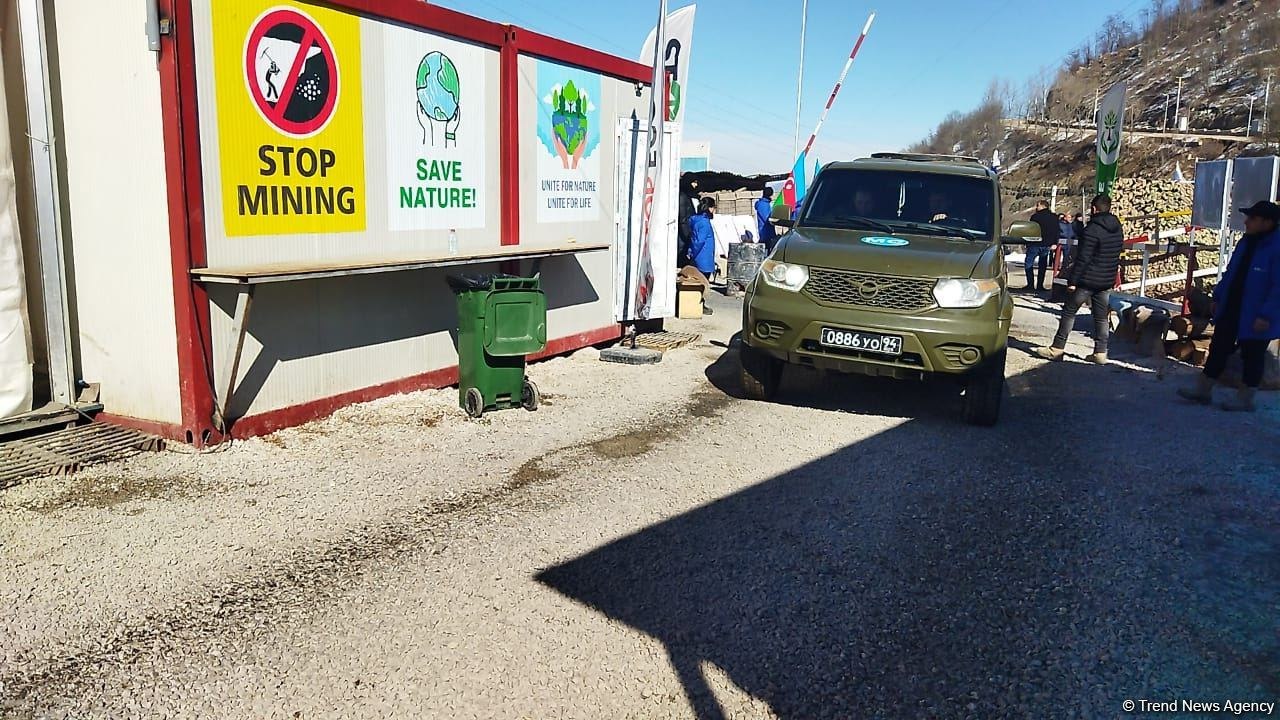 Sülhməramlılara aid 28 avtomobil Laçın yolundan KEÇİB - FOTO 