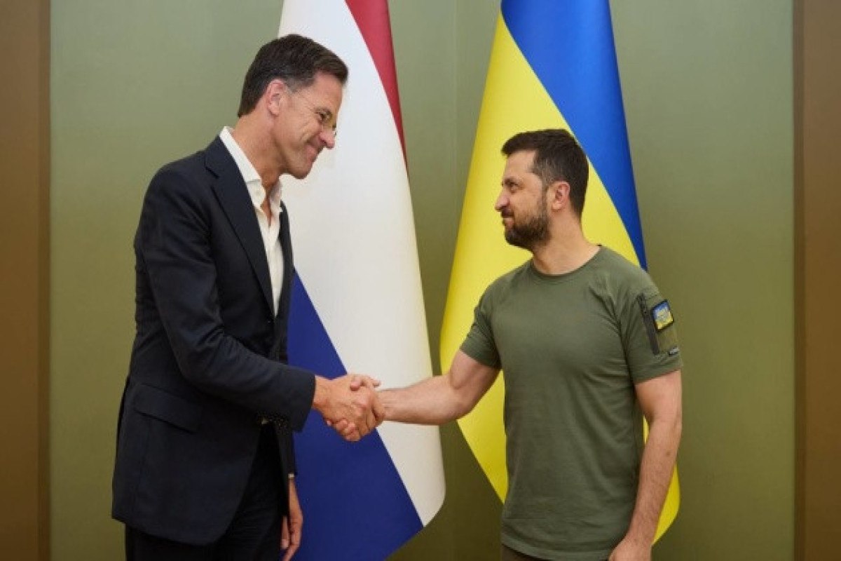 Zelenski: “Niderland Ukraynaya yardım edən ölkələr arasında liderlərdən biridir”