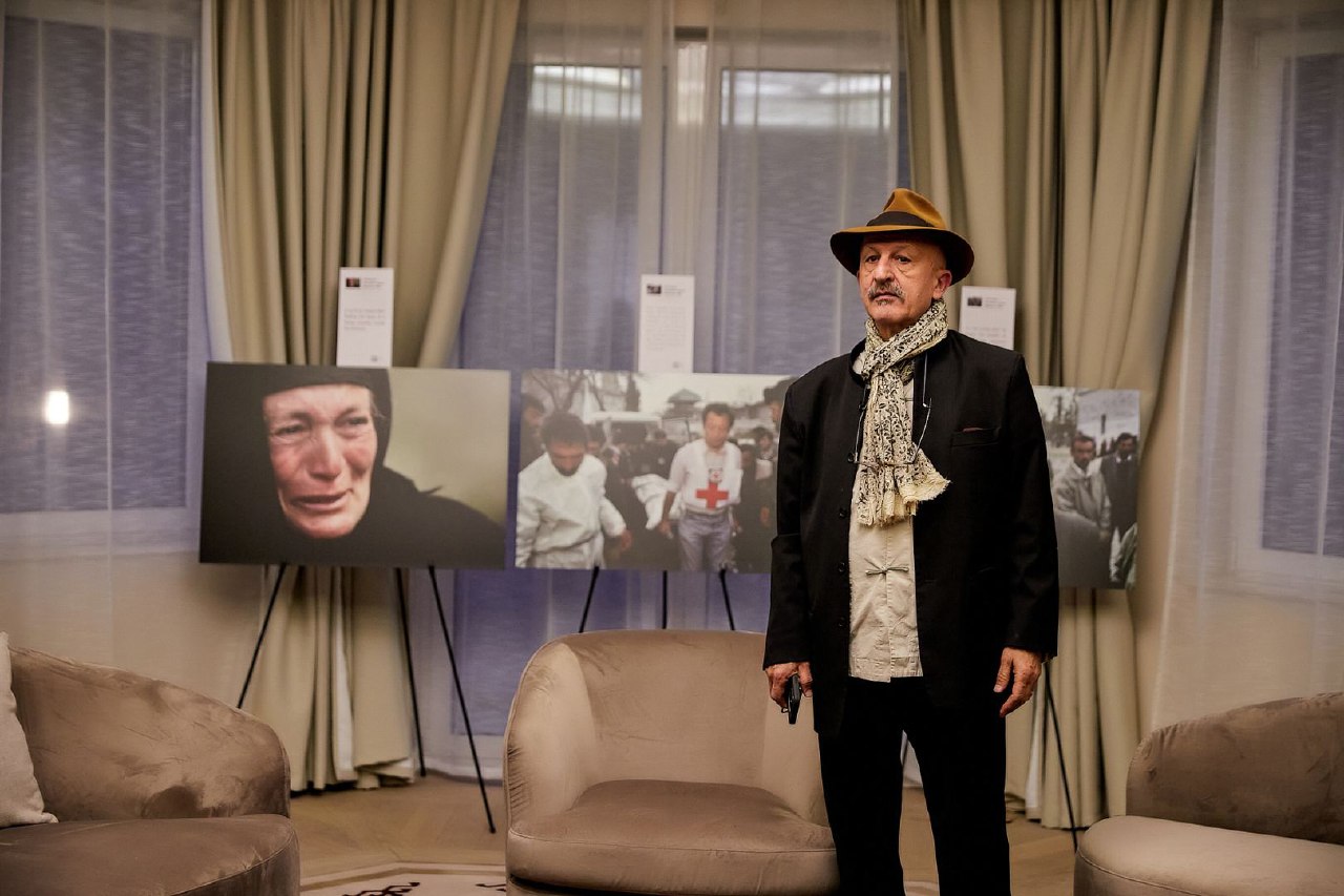 Brüsseldə Reza Deqatinin “Xocalı: Yaralı ruhlar” sərgisi keçirilib – FOTO
