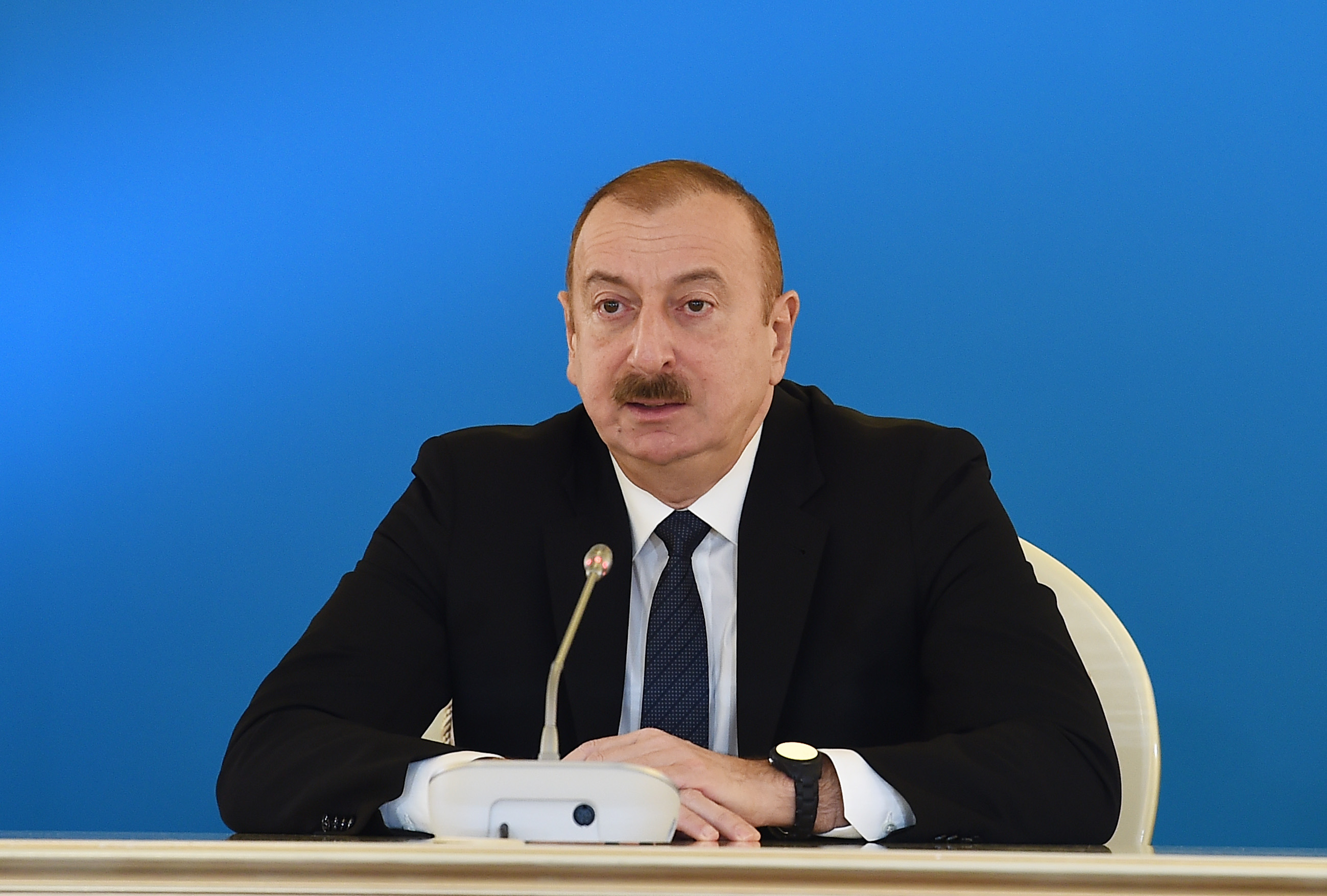 İlham Əliyev: “Tbilisi formatı təbii olar, biz də bunu alqışlayırıq”