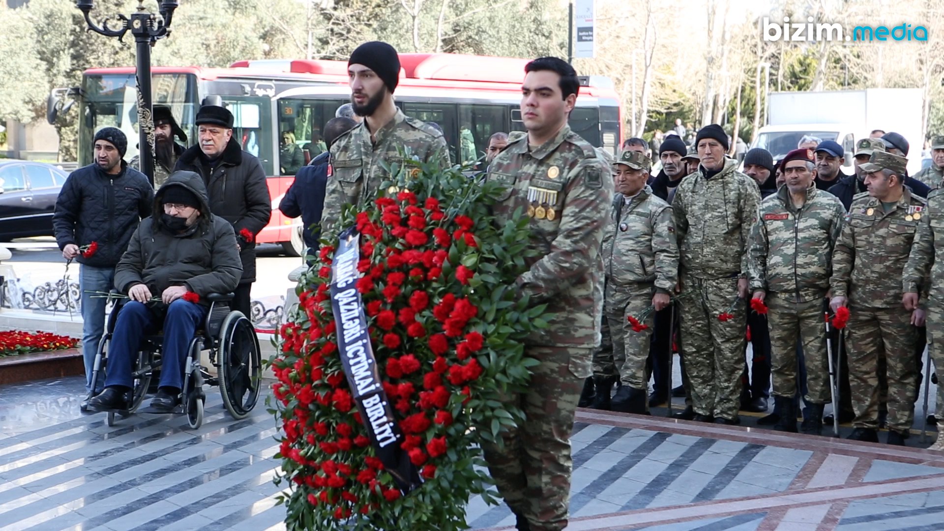 Xocalı abidəsinə ümumxalq ziyarəti başlayıb - VİDEO 